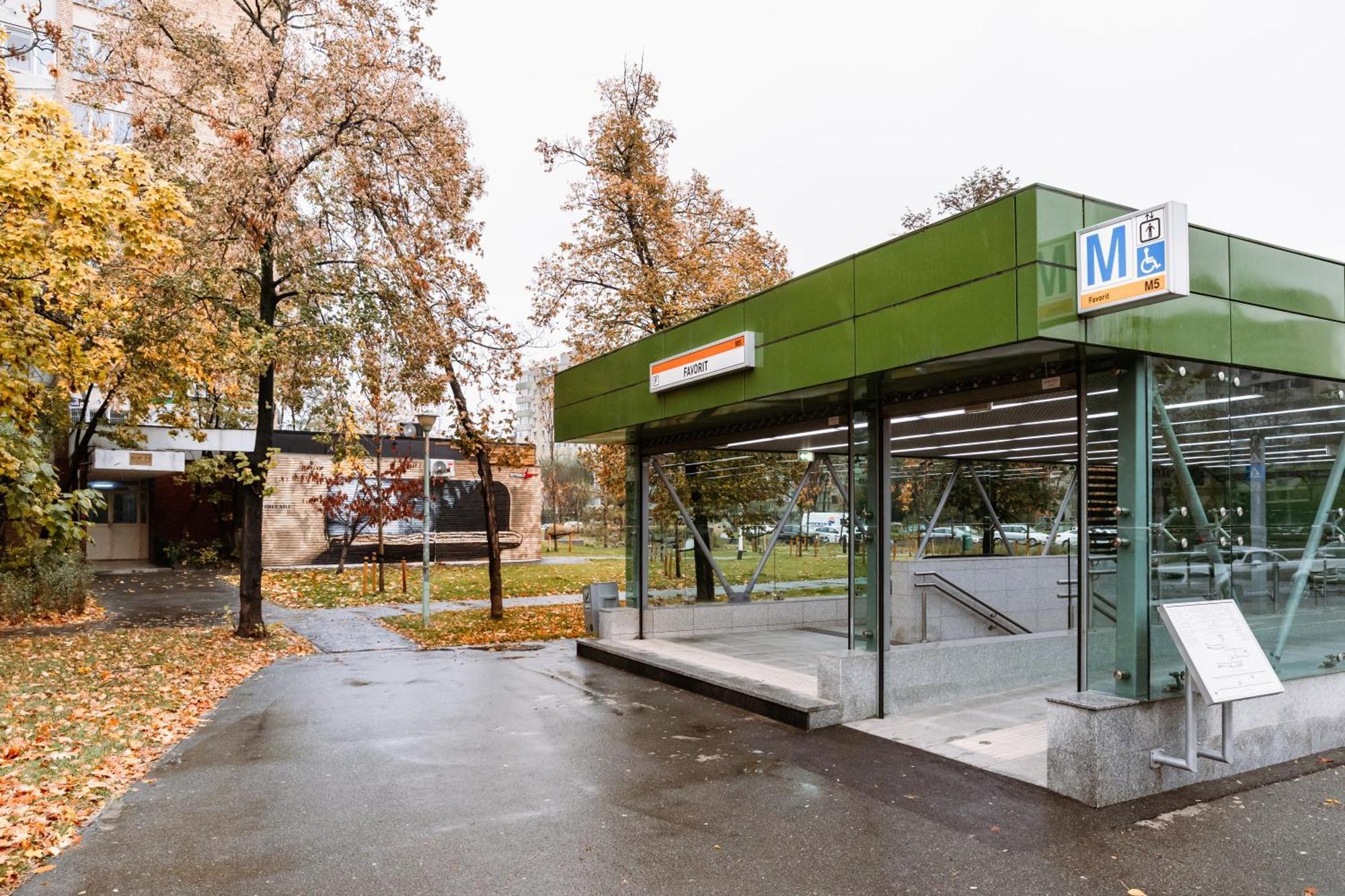 Afi Central Studio Букурещ Екстериор снимка